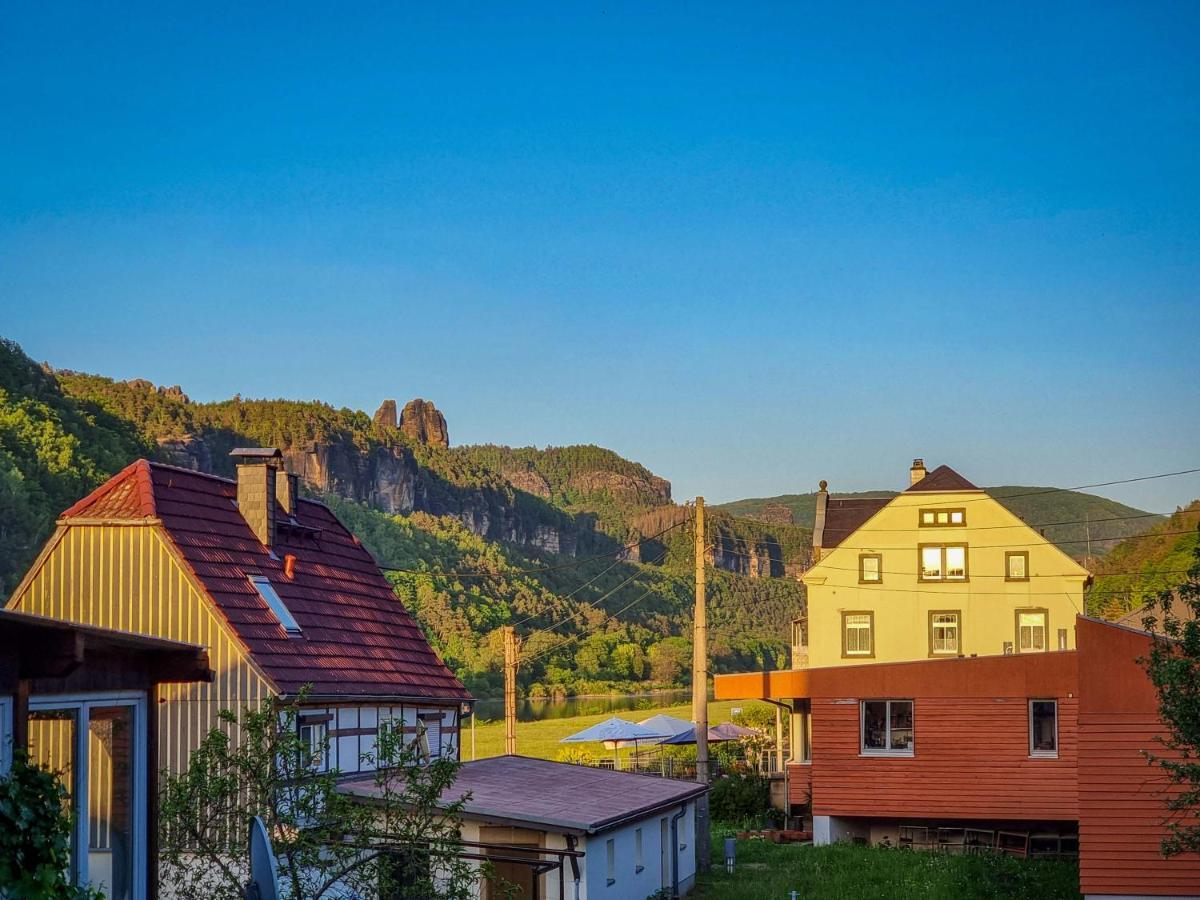 Ferienappartements Elbaussicht - Krippen Bad Schandau Exterior foto